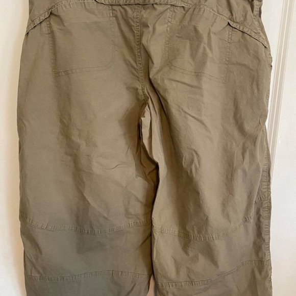 tan nike cargo pants